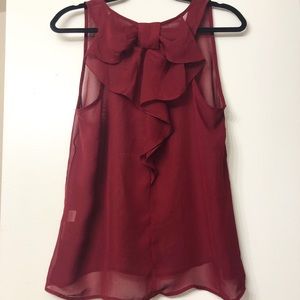 Beautiful Burgundy Top, with a Bow Design Back ❤️✨